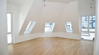 Expose WOW - Ein wahrer DOM mit drei Zimmer, süßer Terrasse und bester Lage!