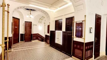Expose Neuer Preis! BESTLAGE hinter der Karlskirche! Prunkvolles und prestigträchtiges Altbauhaus! WG geeignete Mietwohnung im letzten Liftstock + Beste Infrastruktur und Anbindung!