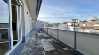 Expose SONNEN-TRAUM dank Dachterrasse, Direktblick auf den Schöckl - Innenhoflage, hell und modern geschnittene Mietwohnung! Ab sofort!