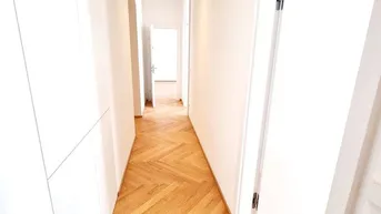 Expose Frühlingsaktion! Happy family! Familienparadies mit großem Balkon! Lift direkt in die Wohnung + 4,5 Zimmer + Erdwärme + Höchste Qualität + Perfekte Raumaufteilung + Viel Privatsphäre + Blick uns Grüne!