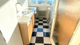 Expose Lichtdurchflutete 3-Zimmer-Wohnung mit Weitblick über Graz – 84 m² in zentraler Lage! Interessant für Eigennutzer und Anleger!