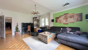 Expose Großzügige 4-Zimmer-Wohnung mit 2 Balkonen in Waltendorf, separater Küche &amp; Autoabstellplätzen – Berliner Ring 18, 8045 Graz