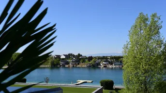 Expose URLAUB ZU HAUSE? SEHR GERNE! Ihr TRAUM-ZUHAUSE direkt am Wasser! Strandhaus inklusive Sauna! Lassen Sie sich diese Gelegenheit nicht entgehen!