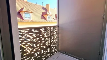 Expose Der perfekte Platz für Ihr Kapital! Ideale Kleinwohnung mit Loggia! Energieeffizienz durch Photovoltaikanlage und Wärmepumpe! Ruhige Seitengasse + Faires Preis-Leistungs-Verhältnis + Perfekte Anbindung und Nahversorgung!