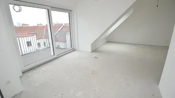 Expose Stadtleben mit Weitblick – Helle Dachgeschosswohnung mit Sonnenbalkon - Nahe Hauptbahnhof - Überzeugen Sie sich selbst von dieser Immobilie!