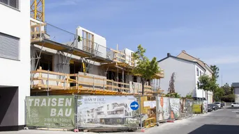 Expose *Early Bird* Aktion!!! Heißes Dachgeschoß für coole Genießer! 3-Zimmer-Wohnung im Herzen von Schwechat, nachhaltig &amp; begehrenswert!