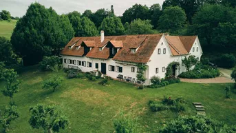 Expose Historischer Vierkanthof in der Thermenregion Bad Loipersdorf – Wo Natur, Geschichte und Exklusivität aufeinandertreffen