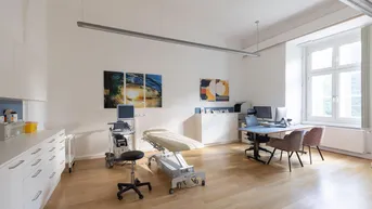 Expose PRAXISRAUM MIETEN I DIVERSE MIETOPTIONEN I VOLLER SERVICE! Von Ärzten geführte Gemeinschaftspraxis im Herzen von Graz!