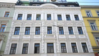 Expose ***Stilvoller Altbau mit Dachgartenflair – 3-Zimmer-Wohnung mit großer Terrasse &amp; moderner Technik - Klimaanlage &amp; Luftwärmepumpe inklusive***