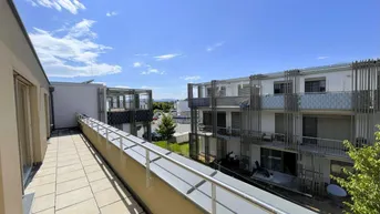 Expose 3-Zimmer-Wohntraum mit Dachterrasse in Ebergassing - Sonnenuntergänge inklusive! Schnell sein!