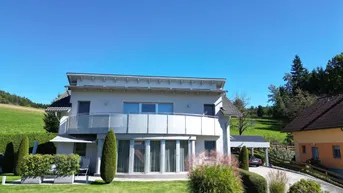 Expose Exklusives Einfamilienhaus nahe der Gemeinde Sankt Bartholomä – Wohnen auf höchstem Niveau mit Erdwärme