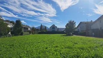 Expose NEUER PREIS: Perfektes Baugrundstück mit ca. 854m² in sonniger und ruhiger Lage in Feldkirch-Nofels!