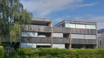 Expose Attraktives Penthouse mit phantastischem Blick ins umliegende Grün und die Schweizer Berge zu verkaufen!