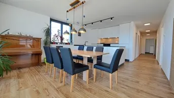 Expose Wunderschönes Penthouse mit 156m² großer Dachterrasse in Dornbirn!