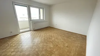 Expose Zentral gelegene 3-Raum-Wohnung mit Balkon!