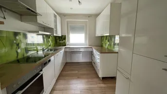 Expose Zentral gelegene Wohnung mit Küche lädt zum Wohlfühl-Wohnen ein!