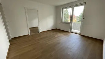 Expose Sanierte 3-Zimmer-Wohnung, auf Wunsch mit neuer Küche!