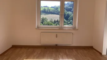 Expose Genuss pur verspricht dieses ruhige und naturfreundliche Wohngebiet! Sehr gemütliche 2-Zimmer-Wohnung lädt zum Entspannen und Wohlfühlen ein - sofort verfügbar!