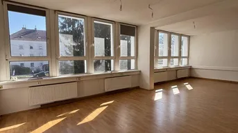 Expose MARKT AM BINDERMICHL: 61 m² (ERWEITERBAR AUF BIS ZU 255,40 m²) mit garantiert bestem Preis-/Leistungsverhältnis - flexibel in Aufteilung u. Gestaltung - Fitnessstudio /Büro-/Ordinationsfläche im frequentierten Nahversorgungszentrum!