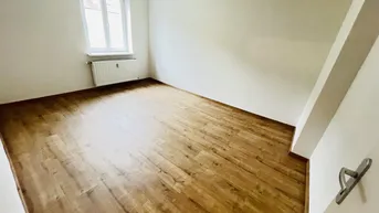 Expose Erstbezug nach Sanierung! Ansprechende Wohnung im Grünen!