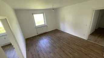 Expose Sanierte 3-Zimmer Wohnung in zentraler Lage!