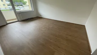 Expose Wohnen mit hohem Erholungswert! Einladene 3-Raum Wohnung mit Loggia!