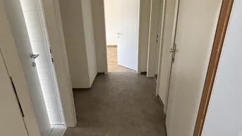 Expose SANIERUNG ABGESCHLOSSEN: sehr attraktive und ansprechende Wohnung in wunderschöner Grünlage! Tolle Raumaufteilung für äußerst flexible Nutzungsmöglichkeiten! 1A-Infrastruktur wird geboten!