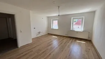 Expose Derzeit in SANIERUNG: sehr attraktive und ansprechende Wohnung in wunderschöner Grünlage! Tolle Raumaufteilung für äußerst flexible Nutzungsmöglichkeiten! 1A-Infrastruktur wird geboten!