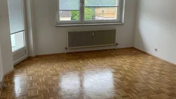 Expose Wohnqualität trifft Stadtlage: 89 m² Lebensraum über den Dächern von Schärding!
