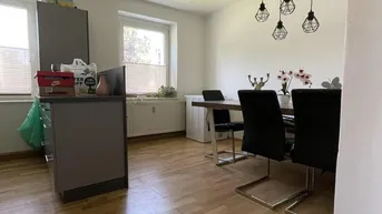 Expose Hier werden Träume wahr! Erfüllen Sie sich den Wunsch nach der ersten eigenen Wohnung - preiswert mit heller Raumaufteilung. Naturnahes Wohnerlebnis, ohne auf die Vorteile einer Stadt verzichten zu müssen!