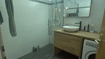 Expose Sehr moderne und attraktive Wohnung in schöner Grünlage - nahe am Zentrum - Nachbarschaftliches Umfeld!