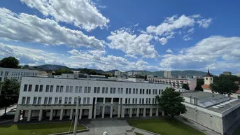 Expose Großzügige 2-Raum-Wohnung!