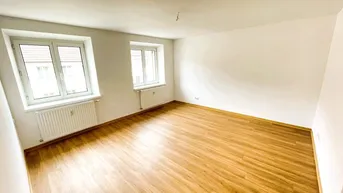 Expose Schöne 4-Raum-Wohnung in angenehmer Nachbarschaft und grüner Lage!