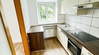 Expose Günstige u. kompakte 3-Raumwohnung mit Einbauküche!