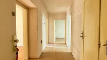 Expose Charmante Wohnung mit Entwicklungspotenzial – ruhig gelegen in Linz-Urfahr