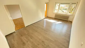 Expose Ruhig gelegen, Single- oder Pärchenwohnung, neu saniert, zentrumsnah, mit Loggia!