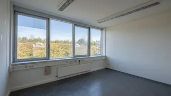 Expose MICRO-Praxis-/Ordinations/Bürofläche - garantiert bestes Preis-/Leistungsverhältnis - direkt neben dem (Vital- u. Einkaufs-)Zentrum Muldenstraße