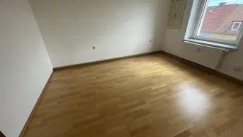Expose Freundliche 2-Zimmerwohnung mit eigenen Garten!