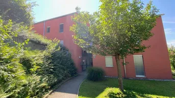 Expose PROVISIONSFREI - 2-Zimmer-Wohnung im Erdgeschoss mit Terrasse und Garten - geförderte Miete ODER geförderte Miete mit Kaufoption - 2 Zimmer 