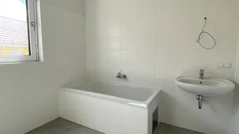 Expose PROVISIONSFREI - Helle Erstbezugswohnung mit guter Raumaufteilung, Balkon in ruhiger Lage - geförderte Miete - 3 Zimmer 