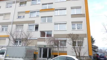 Expose PROVISIONSFREI - Attraktive 3-Zimmer-Wohnung mit Wintergarten - Eigentum - 3 Zimmer 