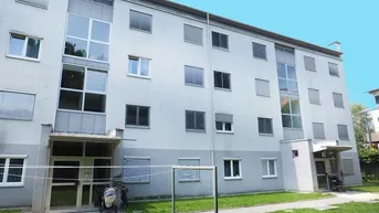 Expose PROVISIONSFREI - Großzügige 3-Zimmer-Wohnung mit Balkon - geförderte Miete - 3 Zimmer 