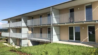 Expose PROVISIONSFREI - Sonnige 4-Zimmer-Maisonette mit Terrasse und Gartenfläche - geförderte Miete ODER geförderte Miete mit Kaufoption - 4 Zimmer 