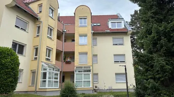Expose PROVISIONSFREI - Helle 2-Zimmer-Wohnung mit Dachterrasse - Eigentum - 2 Zimmer 