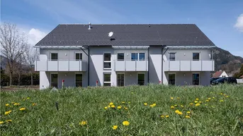 Expose PROVISIONSFREI - Lichtdurchflutete 2-Zimmer-Wohnung inkl. Küche im Obergeschoss mit Balkon - geförderte Miete - 2 Zimmer 