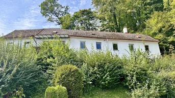 Expose Wohn- &amp; Investitionsmöglichkeit in Gloggnitz – Zinshaus mit Potenzial!