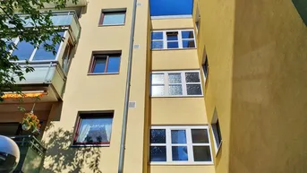 Expose tolle Aussicht - 3 Zimmer Wohnung aus Verlassenschaft - Renovierungsbedarf