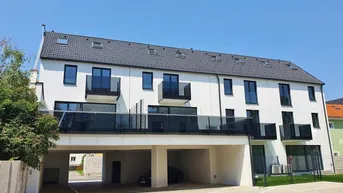 Expose Erstbezug – Reihenhaus – belagsfertig – Haus 3 - Terrasse