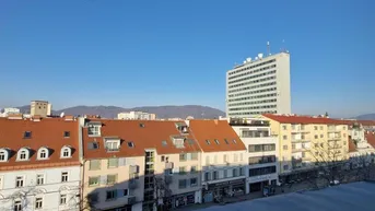 Expose ERSTBEZUG NACH SANIERUNG 