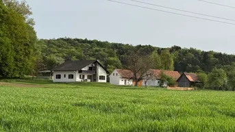 Expose Eindrucksvolle Hofstelle in Alleinlage – Idyllisches Ensemble in der Südoststeiermark